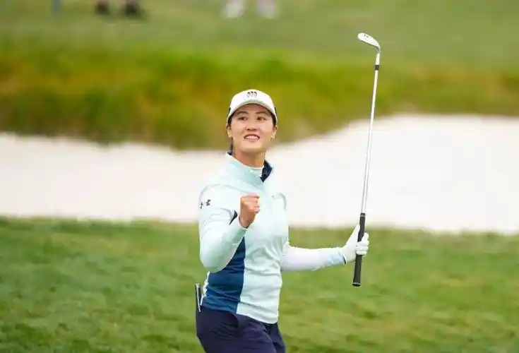 产后复出首秀惊艳！林希妤曾莉棋联手演绎中国高尔夫新篇章